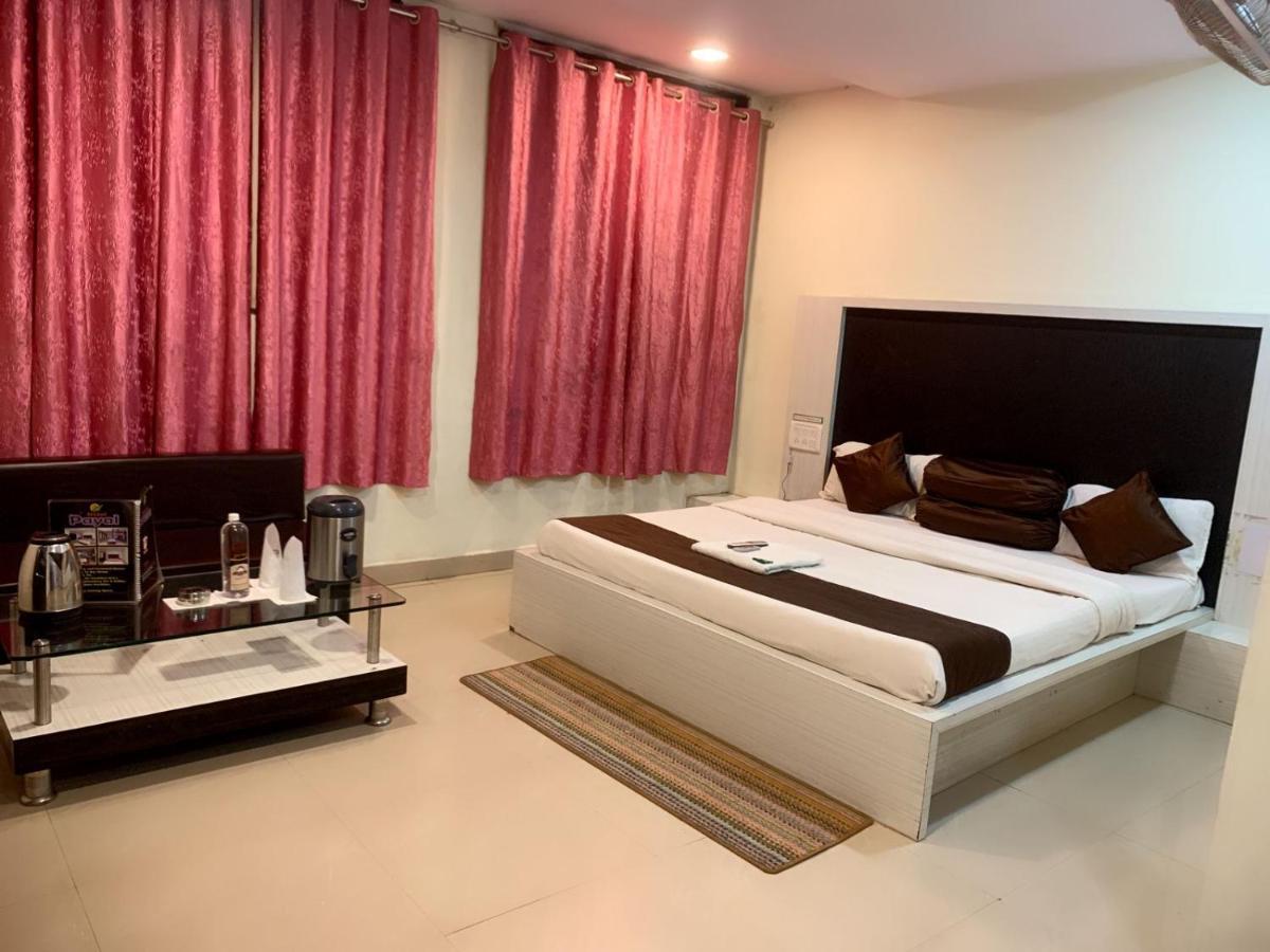 Hotel Payal & Restaurent Pachmarhi Ngoại thất bức ảnh
